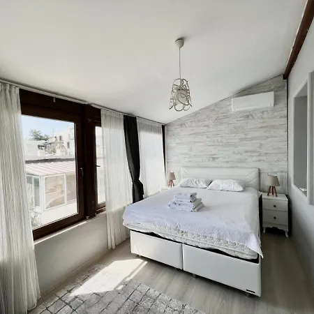 Apartment Refreshing House Close To The With A Sea View And Balcony In Bodrum