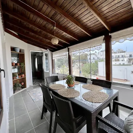 Apartment Refreshing House Close To The With A Sea View And Balcony In Bodrum
